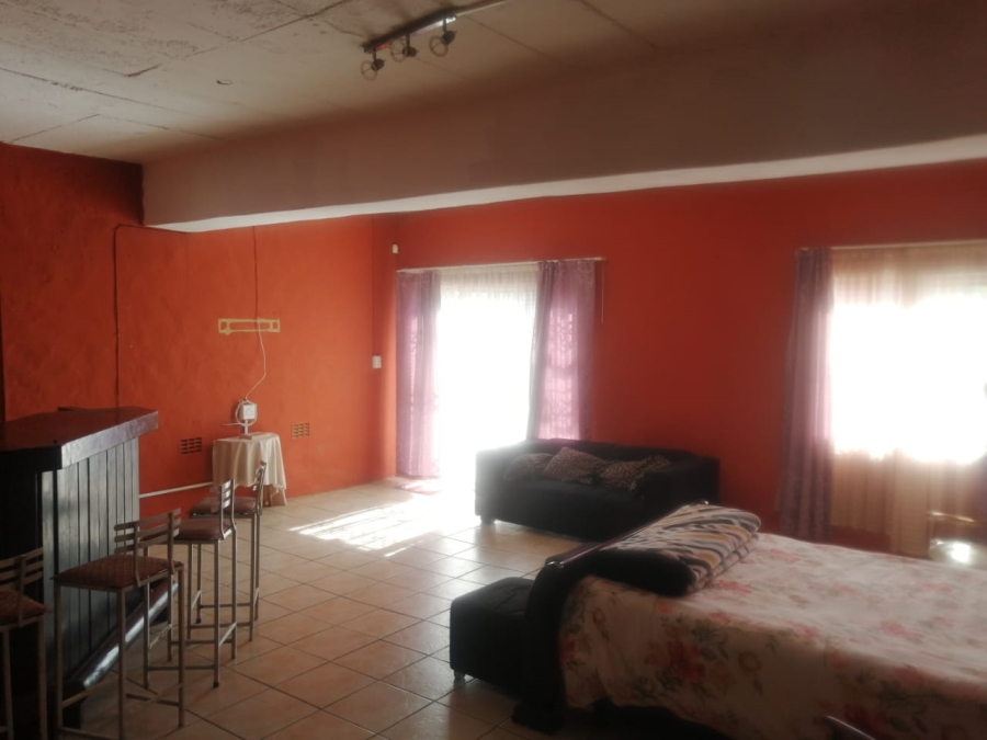 4 Bedroom Property for Sale in Amalinda Eastern Cape